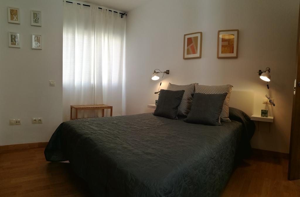 Mitjana Plaza Daire Málaga Dış mekan fotoğraf